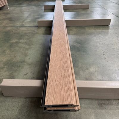 UV-Resistant WPC Cladding Outdoor Decoration Coextrusion WPC Wall Panel