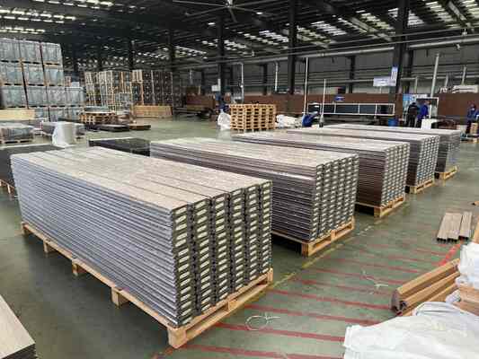 UV-Resistant WPC Cladding Outdoor Decoration Coextrusion WPC Wall Panel
